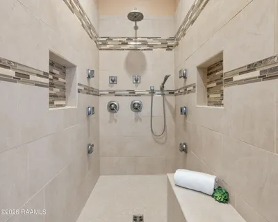 $640,000 | 1800 Adeline Drive, New Iberia, LA 70563