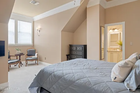 $640,000 | 1800 Adeline Drive, New Iberia, LA 70563