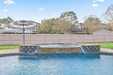 $640,000 | 1800 Adeline Drive, New Iberia, LA 70563