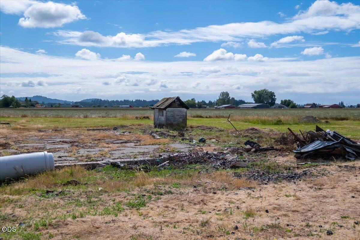 Undisclosed Address Jefferson, OR 97352 - Photo 10 of 36