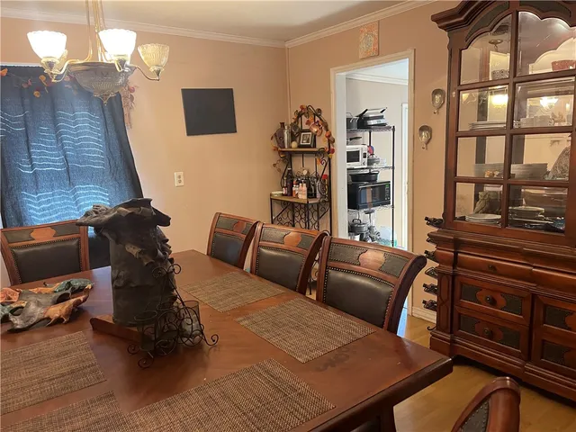 $114,900 | 304 East 2nd Street, Bishop, TX 78343