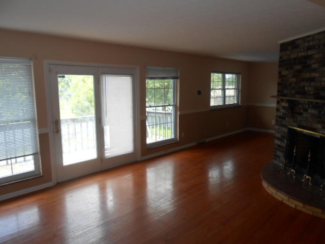 8403 Finger Road Knoxville, TN 37920 - Photo 4 of 20 DSCN3152