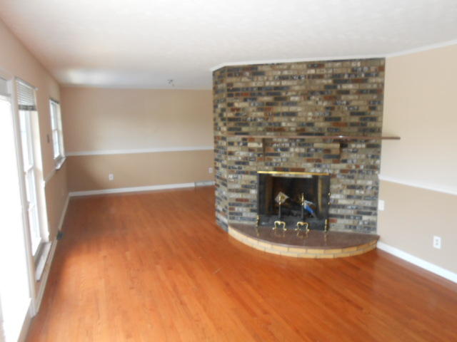 8403 Finger Road Knoxville, TN 37920 - Photo 5 of 20 DSCN3153
