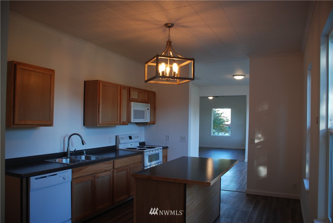 424 Reed Street Sedro-Woolley, WA 98284 - Photo 10 of 25 Gallery Image 10