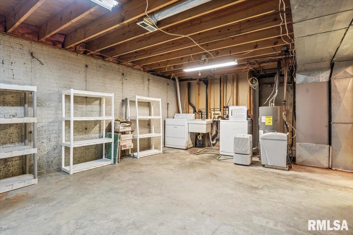 5602 Barlow Road Sherman, IL 62684 - Photo 31 of 46 Gallery Image 31