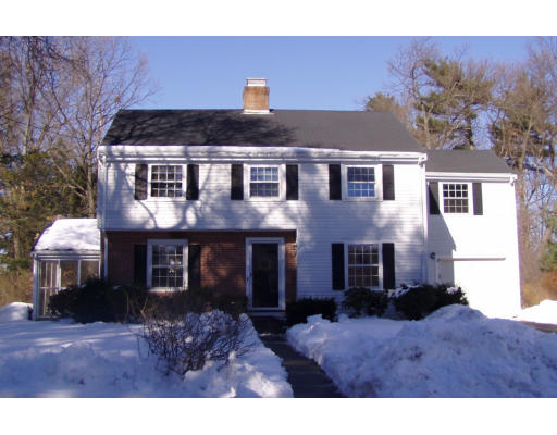 7 Travis Road Natick, MA 01760 - Photo 1 of 12 Gallery Image 1
