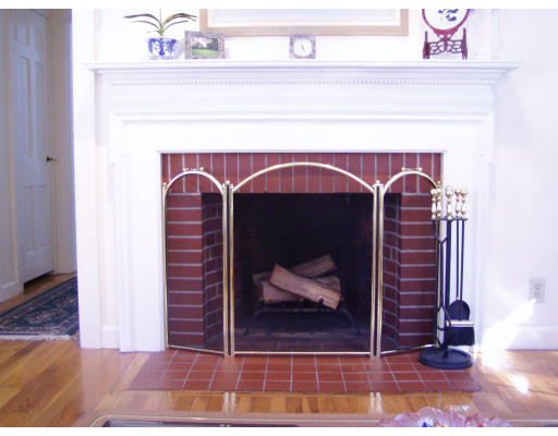 7 Travis Road Natick, MA 01760 - Photo 6 of 12 Gallery Image 6