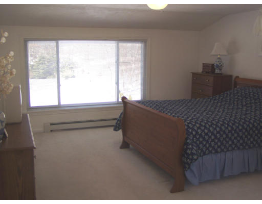 7 Travis Road Natick, MA 01760 - Photo 8 of 12 Gallery Image 8