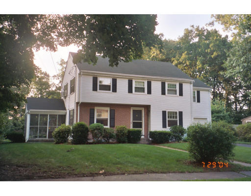 7 Travis Road Natick, MA 01760 - Photo 9 of 12 Gallery Image 9