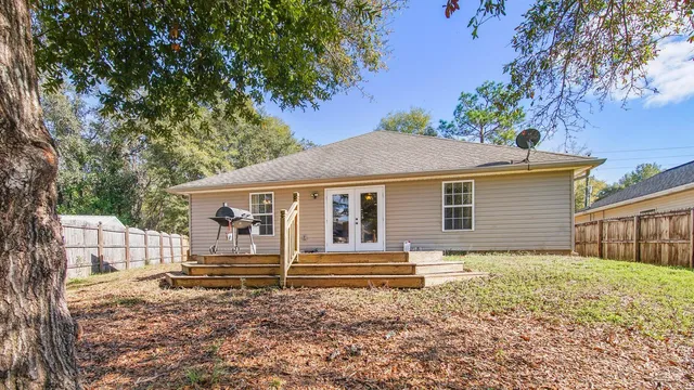 $2,100 | 4548 Live Oak Church Road, Crestview, FL 32539