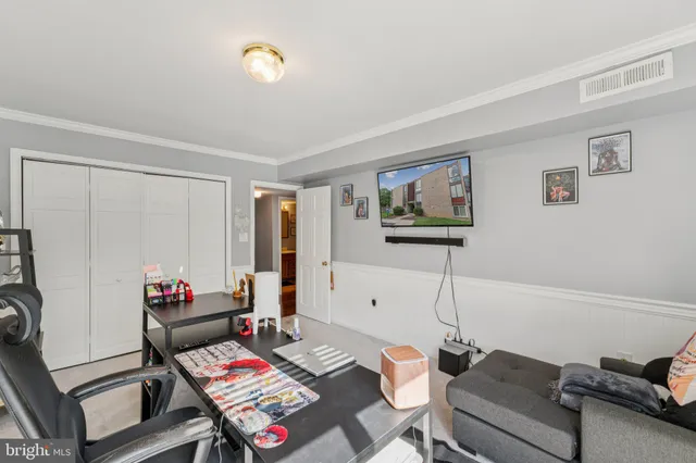 $199,900 | 8689 Greenbelt Road, Unit 202, Greenbelt, MD 20770