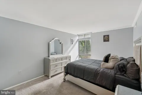 $215,000 | 8689 Greenbelt Road, Unit 202, Greenbelt, MD 20770