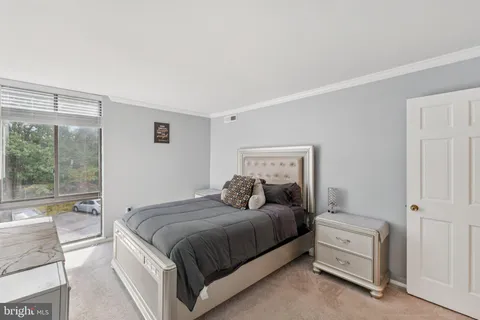 $215,000 | 8689 Greenbelt Road, Unit 202, Greenbelt, MD 20770