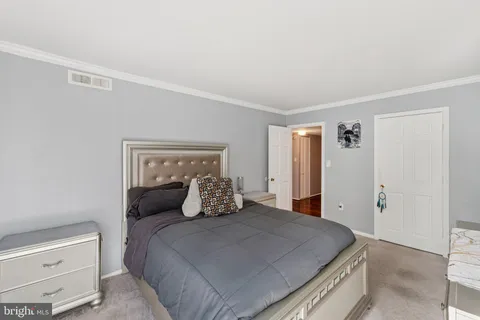 $215,000 | 8689 Greenbelt Road, Unit 202, Greenbelt, MD 20770