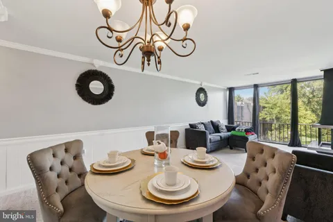 $215,000 | 8689 Greenbelt Road, Unit 202, Greenbelt, MD 20770