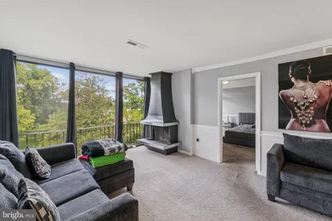 $215,000 | 8689 Greenbelt Road, Unit 202, Greenbelt, MD 20770