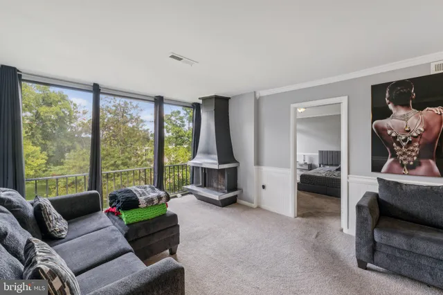 $199,900 | 8689 Greenbelt Road, Unit 202, Greenbelt, MD 20770