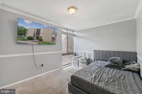 $215,000 | 8689 Greenbelt Road, Unit 202, Greenbelt, MD 20770