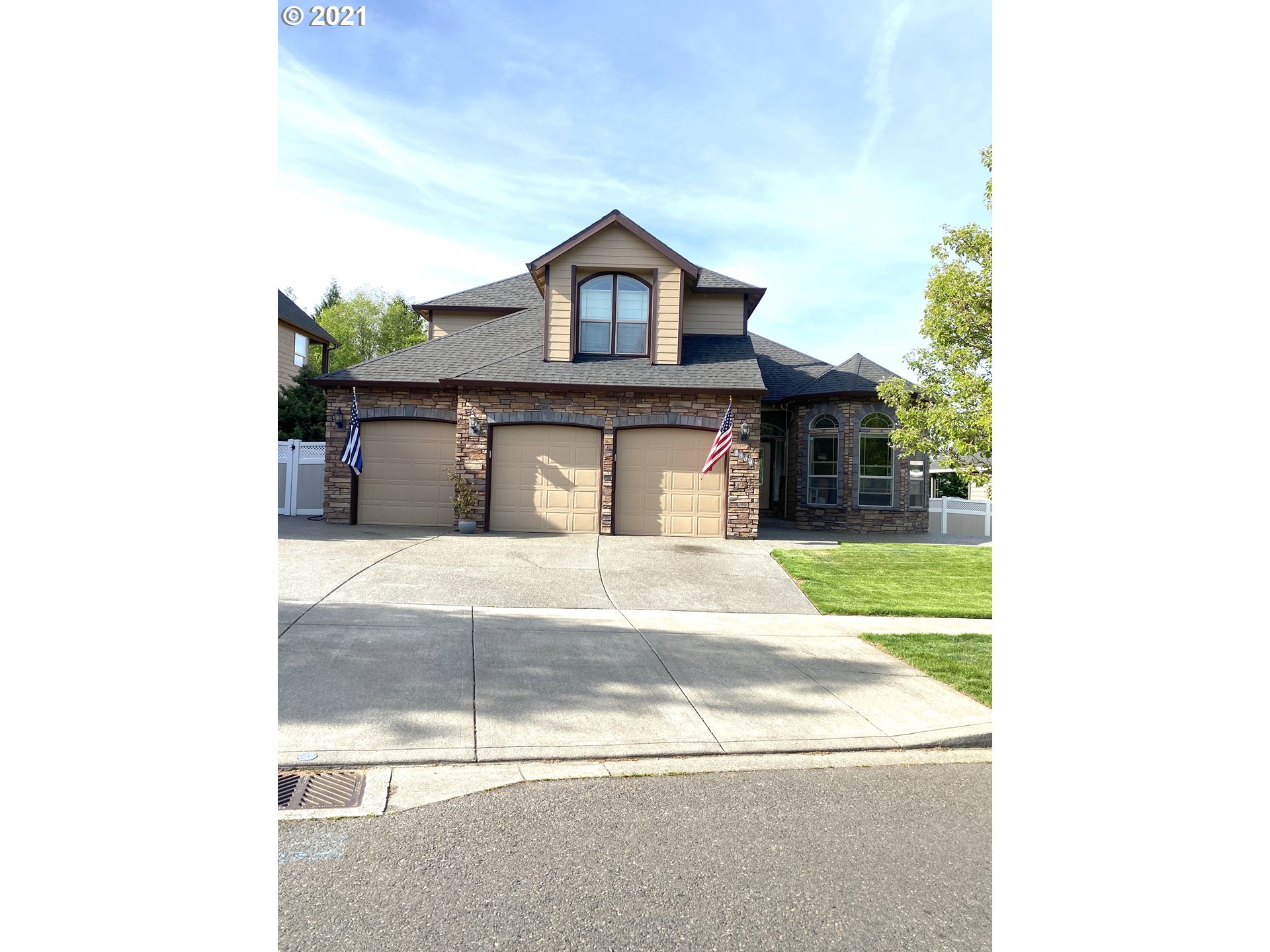 2304 South 17th Way Ridgefield, WA 98642 - Photo 2 of 32