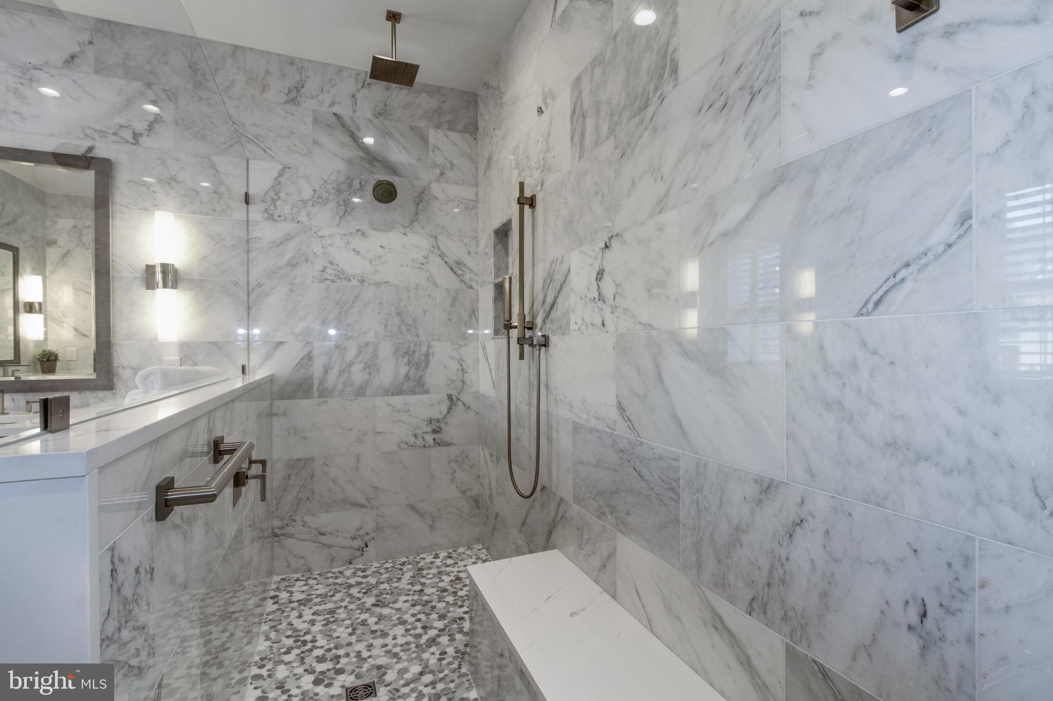 105 Wellington Drive Springfield, PA 19064 - Photo 28 of 45 En Suite