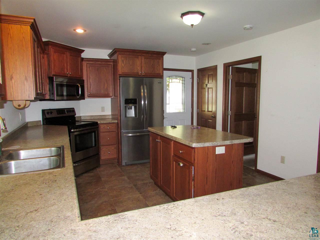 1539 Spring Lake Road Cloquet, MN 55720 - Photo 6 of 20 Stainless steel appliances