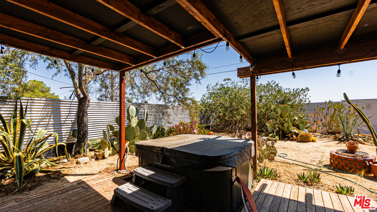 62033 Bonair Road Joshua Tree, CA 92252 - Photo 37 of 53 a view of outdoor space with seating area