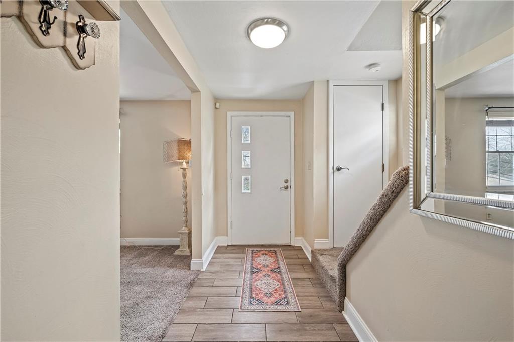3033 Universal Road Pittsburgh, PA 15235 - Photo 2 of 30