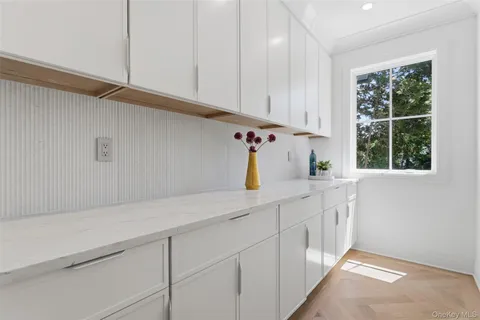 $3,395,000 | 83 Orchard Avenue, Rye, NY 10580