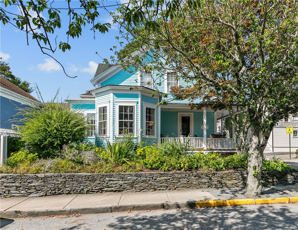 58 2nd Street Newport, RI 02840 - Photo 1 of 39