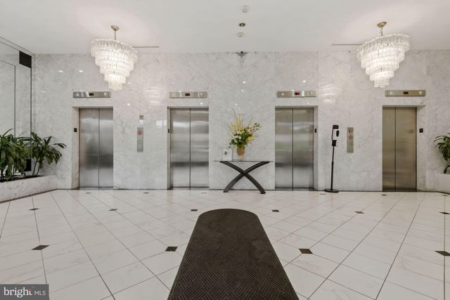 $775,000 | 400 Madison Street, Unit 801, Alexandria, VA 22314