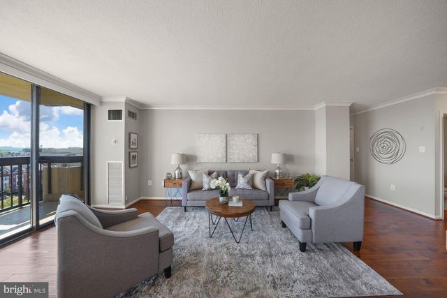 $775,000 | 400 Madison Street, Unit 801, Alexandria, VA 22314