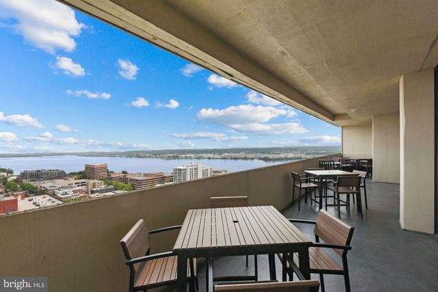 $775,000 | 400 Madison Street, Unit 801, Alexandria, VA 22314