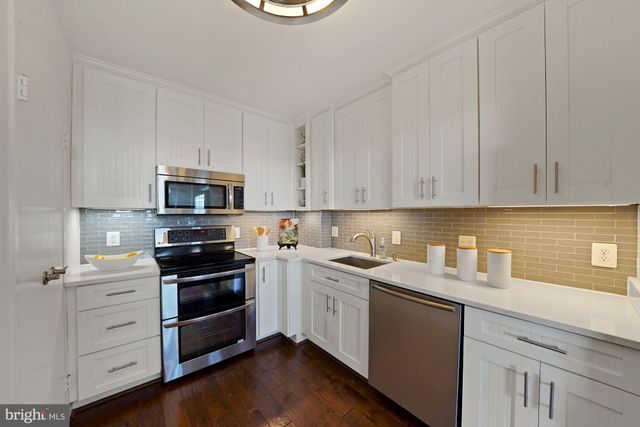 $775,000 | 400 Madison Street, Unit 801, Alexandria, VA 22314