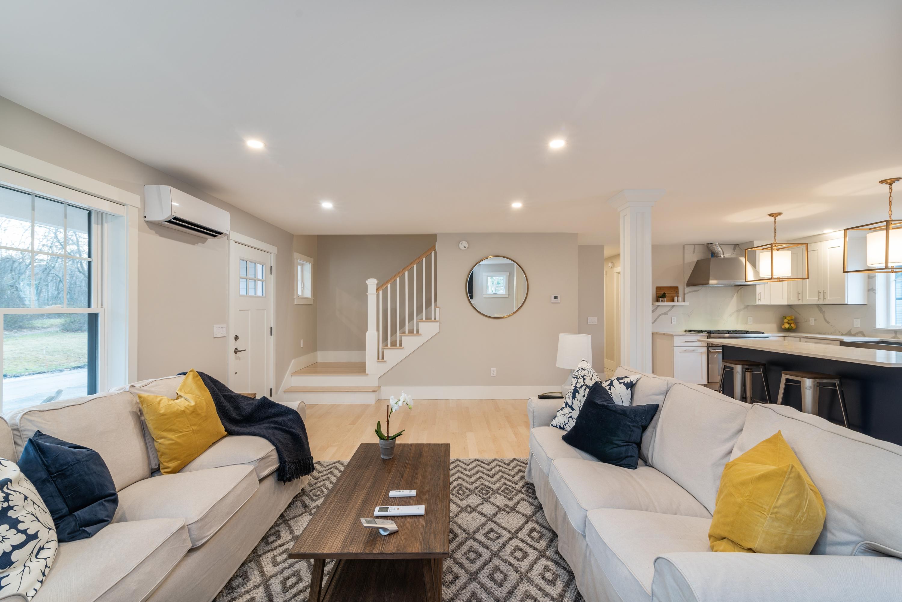 973 Shore Road Cape Elizabeth, ME 04107 - Photo 5 of 37 29_973ShoreRd_2050_HiRes