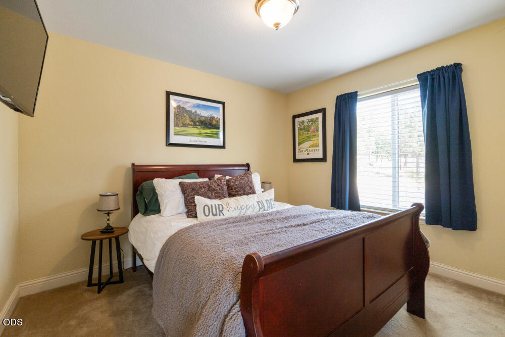 9629 Kestrel Road Klamath Falls, OR 97601 - Photo 46 of 73
