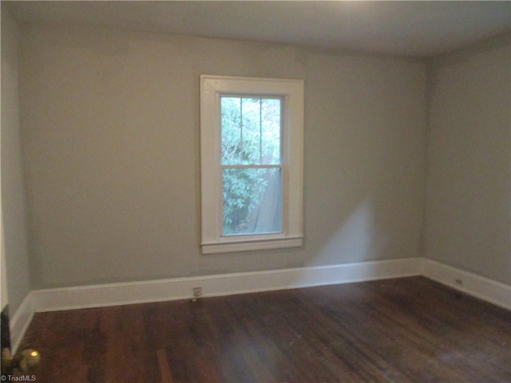 1005 Tipton Street High Point, NC 27262 - Photo 11 of 19 Gallery Image 11