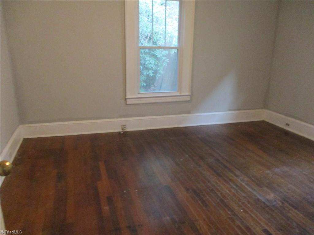 1005 Tipton Street High Point, NC 27262 - Photo 12 of 19 Gallery Image 12