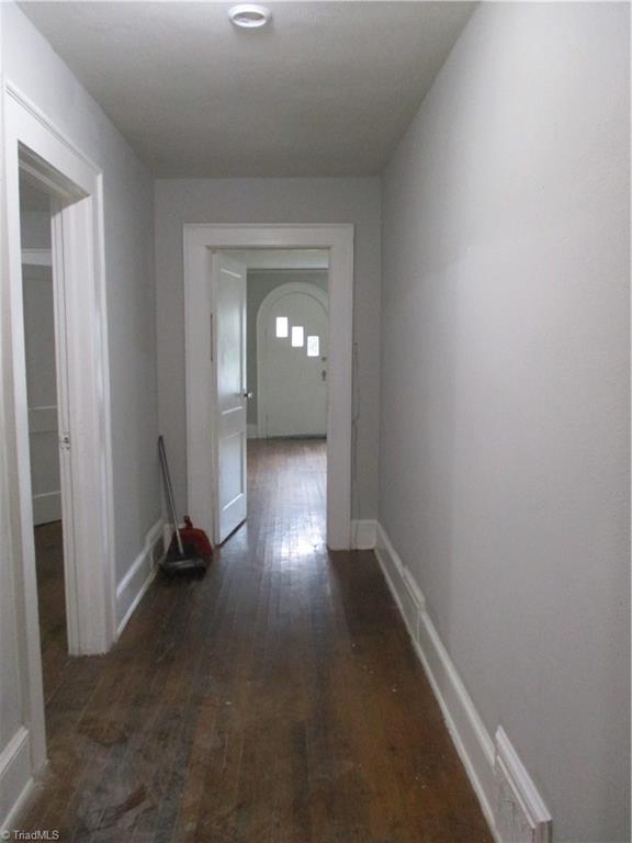 1005 Tipton Street High Point, NC 27262 - Photo 16 of 19 Gallery Image 16