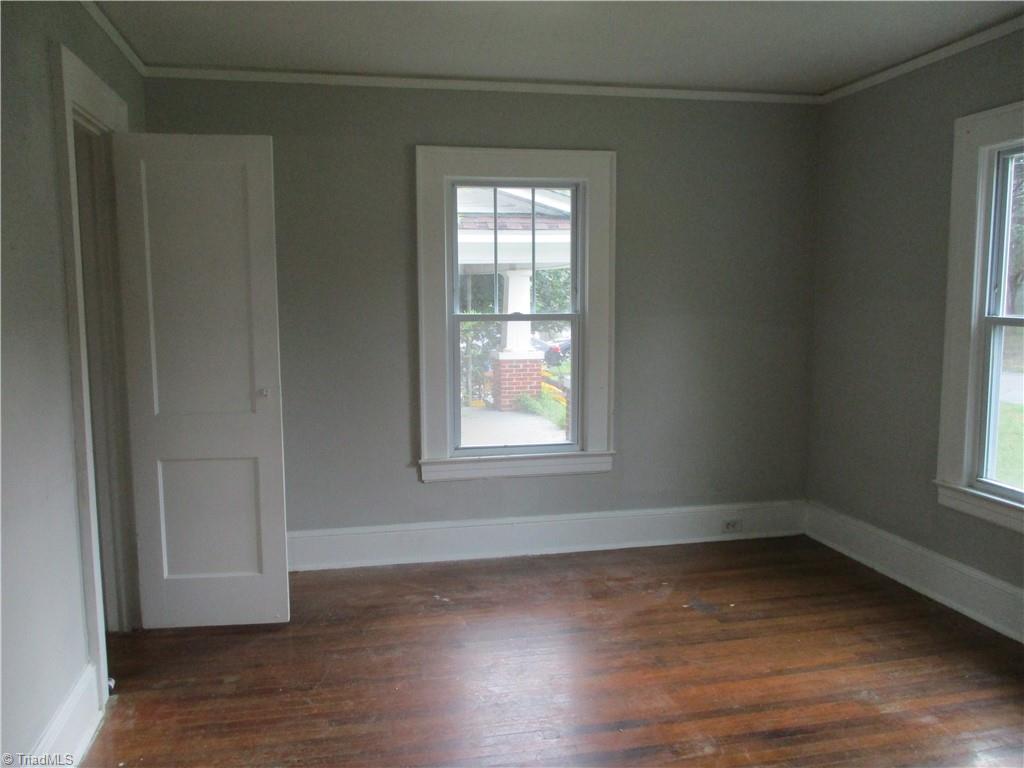 1005 Tipton Street High Point, NC 27262 - Photo 18 of 19 Gallery Image 18