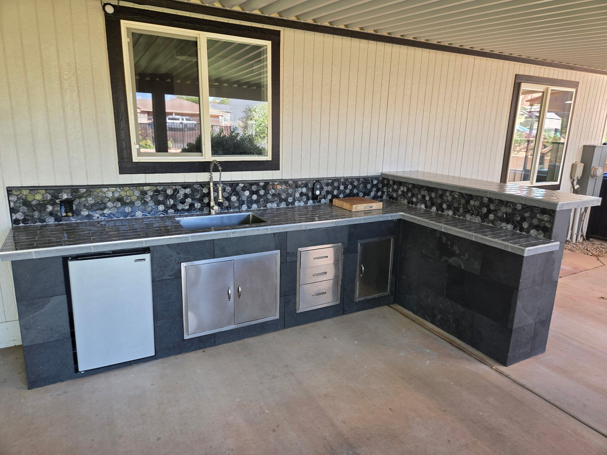 264 North 100 West Ivins, UT 84738 - Photo 10 of 34 Outdoor Kitchen