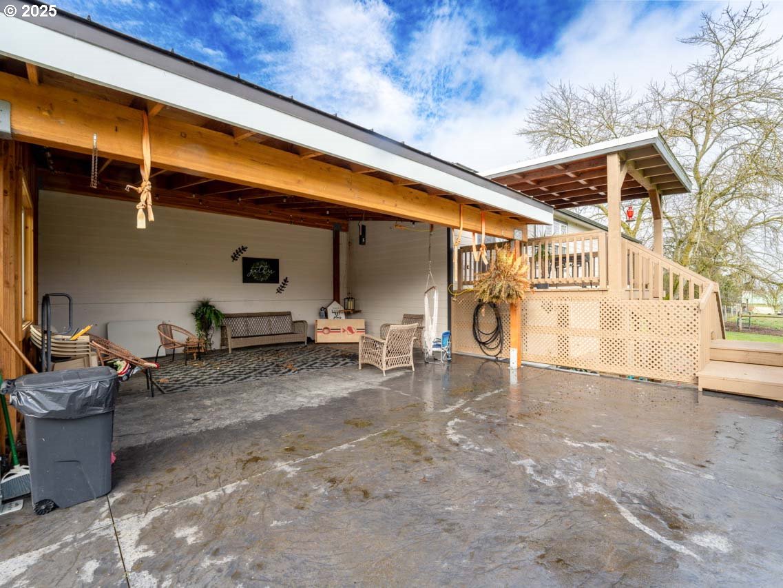 33875 Powell Hills Loop Shedd, OR 97377 - Photo 26 of 37 Covered Patio