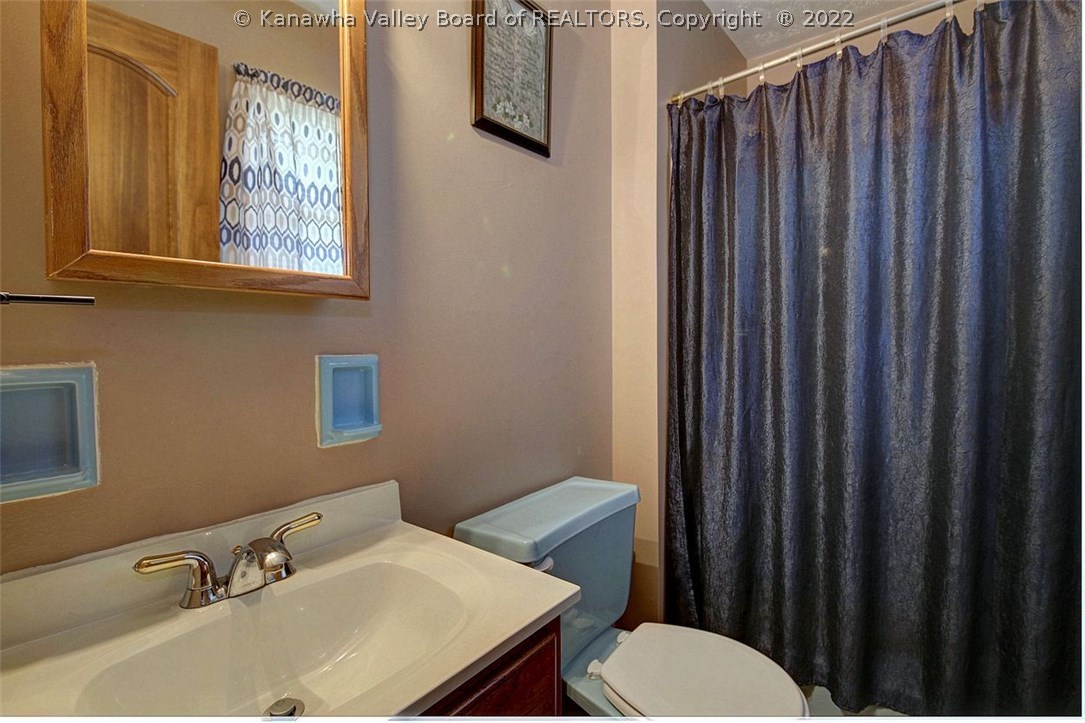 705 Dairy Road Poca, WV 25159 - Photo 22 of 33 Gallery Image 22