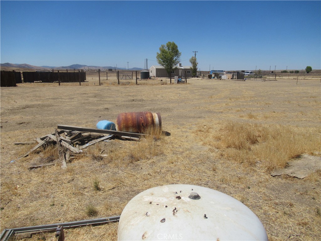 14555 Artesia Trail Santa Margarita, CA 93453 - Photo 19 of 21 a view of a terrace view