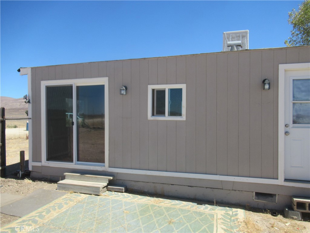 14555 Artesia Trail Santa Margarita, CA 93453 - Photo 7 of 21 a view of a lounge chair