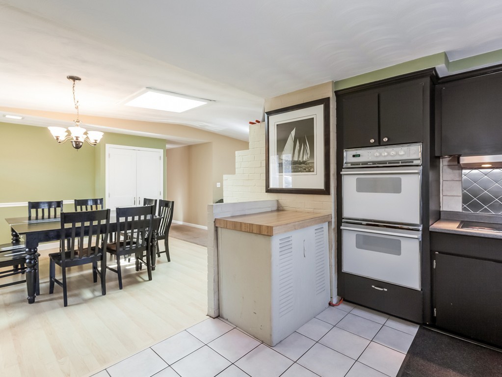 15 Irene Road Framingham, MA 01701 - Photo 3 of 16 Gallery Image 3
