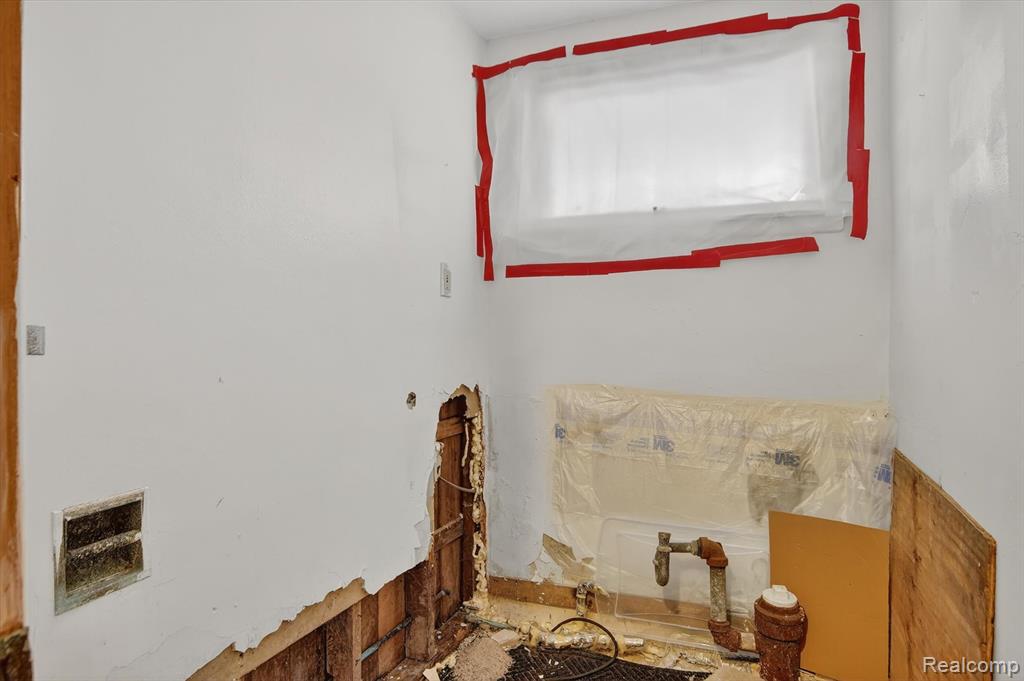 18444 Cornell Road Southfield, MI 48075 - Photo 33 of 44 Gallery Image 33