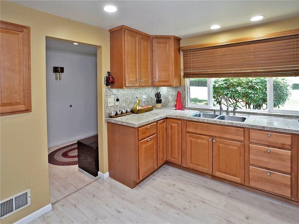 2342 Harrison City Road Export, PA 15632 - Photo 6 of 21 Gallery Image 6
