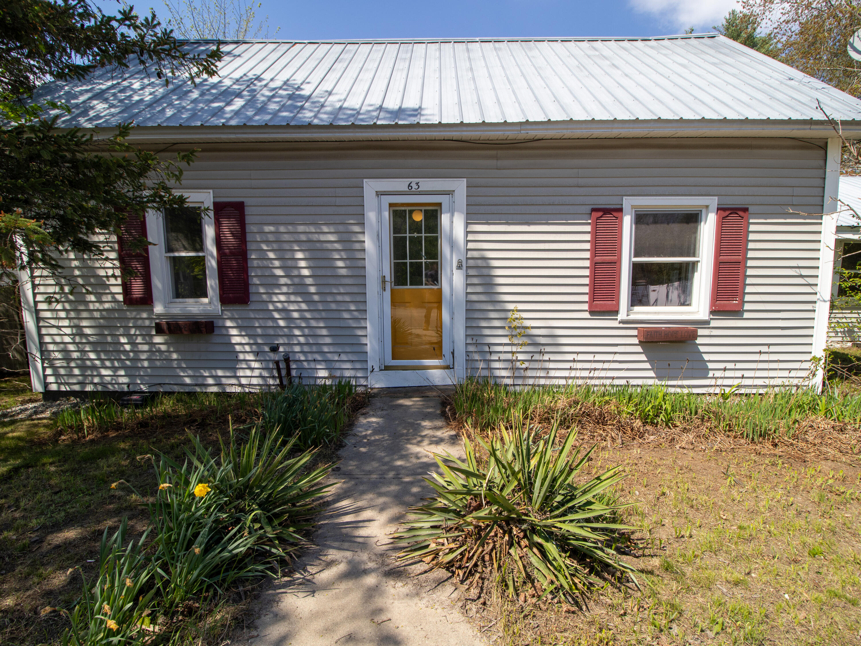 63 Maple Street Cornish, ME 04020 - Photo 3 of 36 Exterior Front