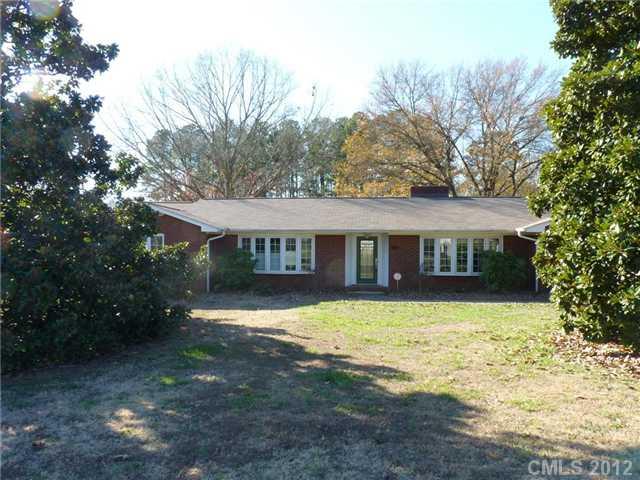 3370 Roberta Church Road Concord, NC 28027 - Photo 1 of 16 Gallery Image 1