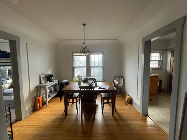 $1,250 | 3358 North Cambridge Avenue, Milwaukee, WI 53211